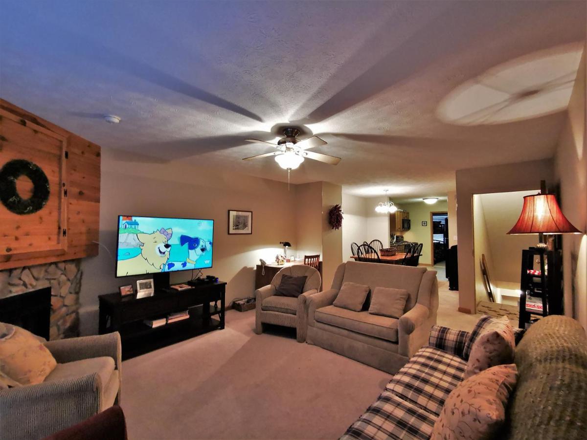 Gorgeous House For Ski Retreat Or Mountain Vacations Snowshoe Luaran gambar