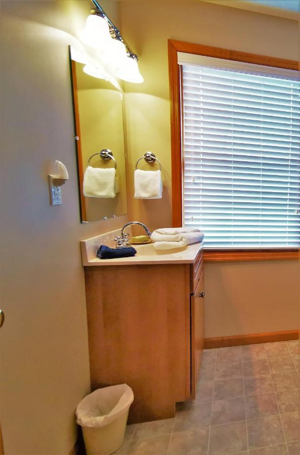 Gorgeous House For Ski Retreat Or Mountain Vacations Snowshoe Luaran gambar